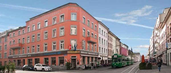 Hotel Rheinfelderhof