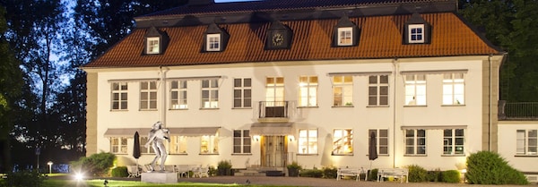 Hotel Skytteholm