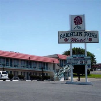 Ramblin rose motel