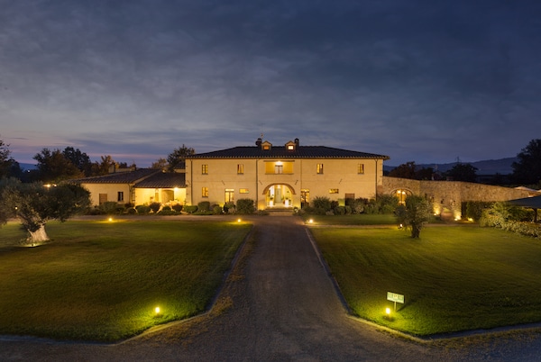 Hotel Villa Sargiano Arezzo Italy www.trivago .th