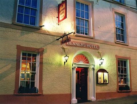 Dingle Benners Hotel