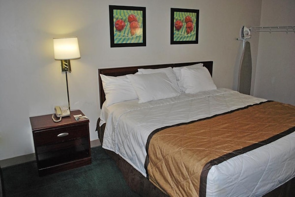 Extended Stay America - St Louis - Airport - N Lindberg Blvd