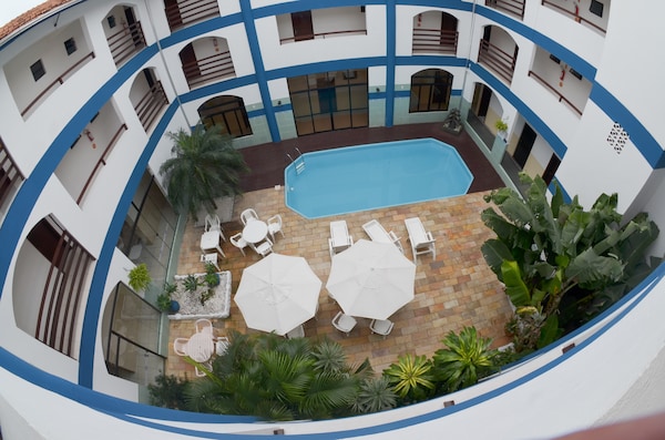 Hotéis em Bombinhas: hospedagem a partir de R$ 133