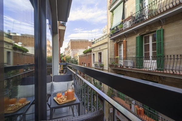 Gracia Bas Apartments Barcelona
