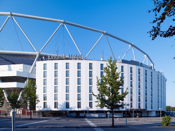 Lindner Hotel Leverkusen Bayarena, Part Of Jdv By Hyatt