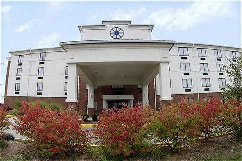 Holiday Inn Express Hotel & Suites Columbus Airport, An Ihg Hotel