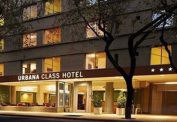 Hotel Urbana Class