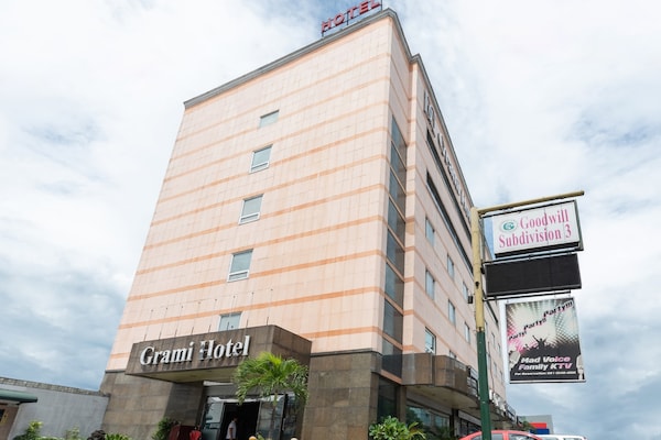 OYO 224 Dg Grami Hotel