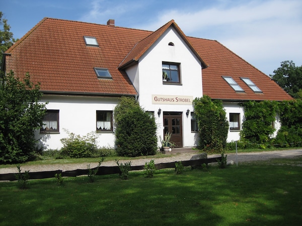 Gutshaus Strobel