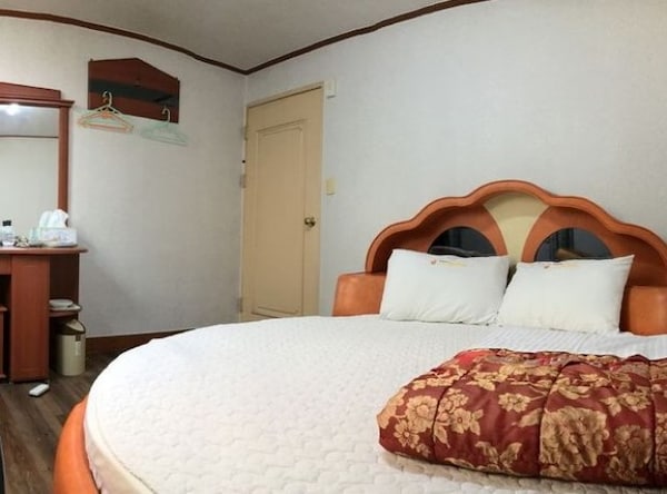 Dongwon Motel