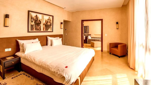 Hotel Al Maaden Villa & Spa