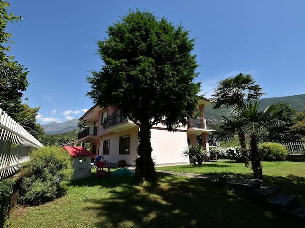 Charming Villa In Mergozzo Italy With Private Garden