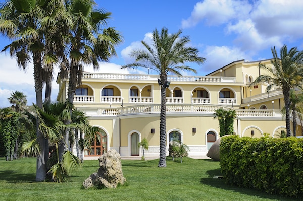 Parco Dei Principi Hotel Resort