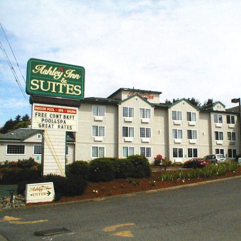 The Ashley Inn & Suites