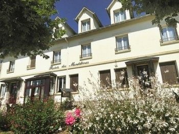 Hotel Logis - Relais des Monédières