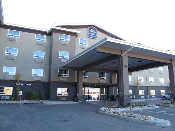 Best Western Plus Fort Saskatchewan Inn & Suites