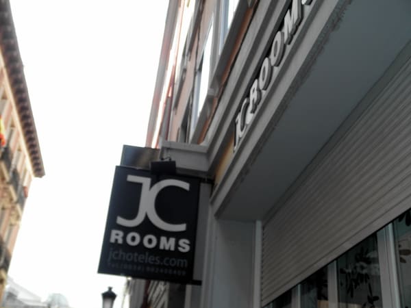 JC Rooms Puerta del Sol