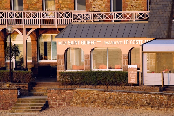 Hôtel Saint-Guirec