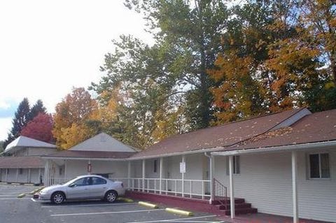 Holiday Inn Express & Suites Stroudsburg-Poconos