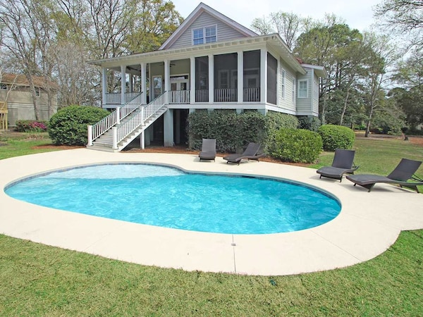 Dog-Friendly Vacation House With Private Pool & Screened-In Deck - Walk To Beach