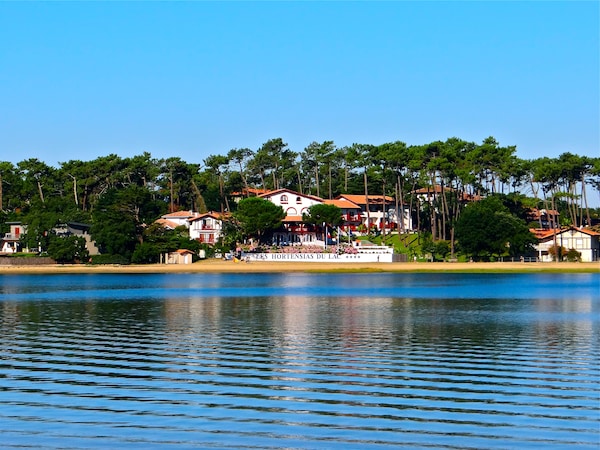 Hotel Les Hortensias Du Lac