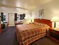 Downey Inn Luxury Suites
