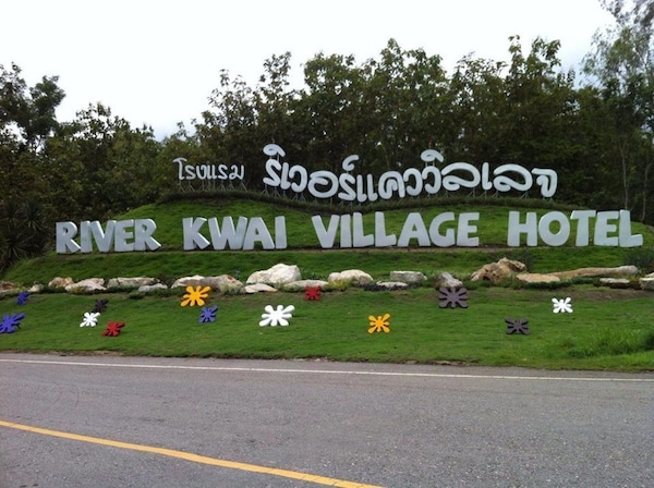 Hotel River Kwai Village