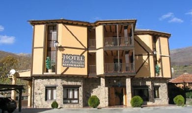 HOTEL LOS ARENALES DE JERTE