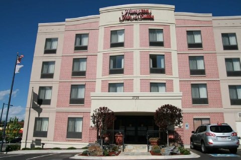 Hampton Inn & Suites Denver-Speer Boulevard