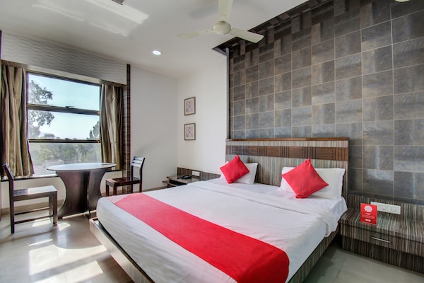 Treebo Trend Admiral Suites (Aurangabad, India), Aurangabad hotel discounts  | Hotels.com