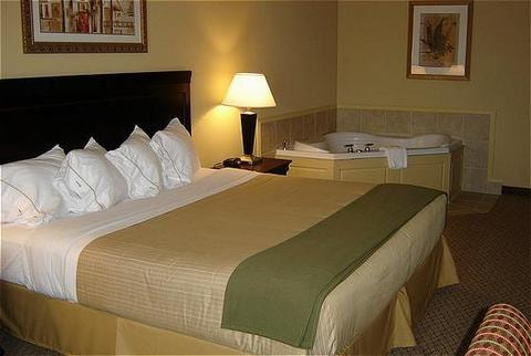 Holiday Inn Express Hotel And Suites Shreveport South Park Plaza, An Ihg Hotel