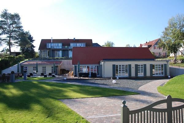 Hotel Fleesensee Hof