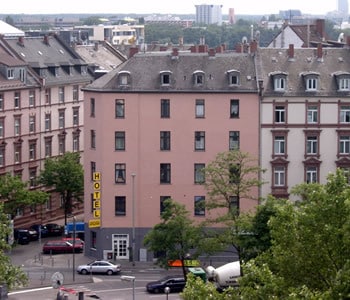 Hotel Apadana Frankfurt