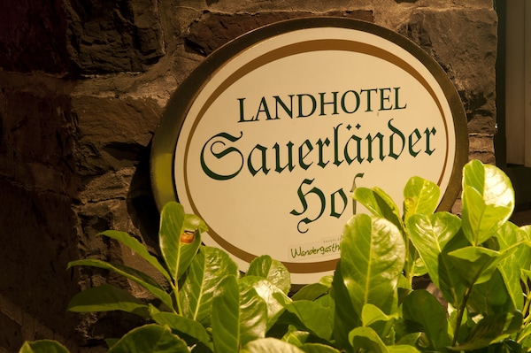 Landhotel  Sauerländer Hof