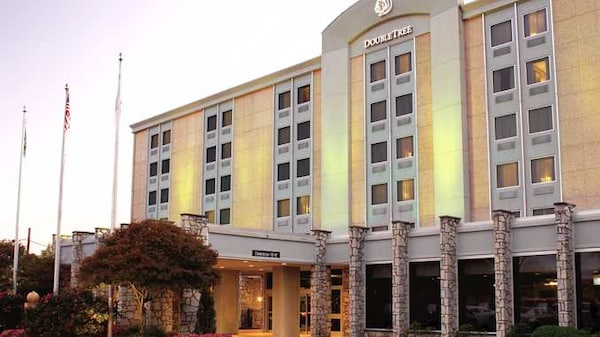 DoubleTree by Hilton Pittsburgh Airport