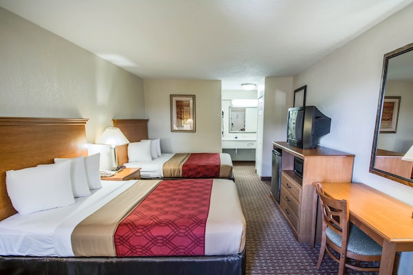 Holiday Inn Express & Suites Jacksonville - Mayport / Beach