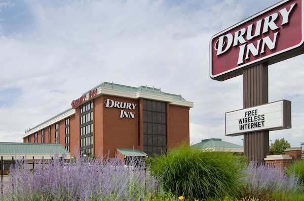Drury Inn & Suites St. Louis Airport