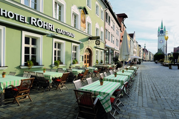 Hotel & Gasthaus DAS RÖHRL Straubing