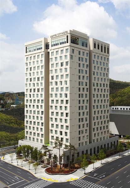 Hotel Lotte City