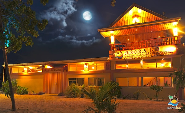 Arora Inn