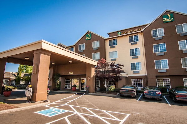 Best Western Premier Keizer Salem Hotel