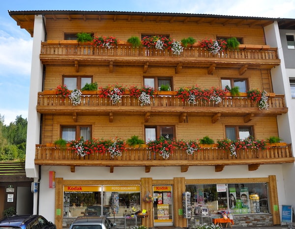 Gastehaus Pension Edelweiss