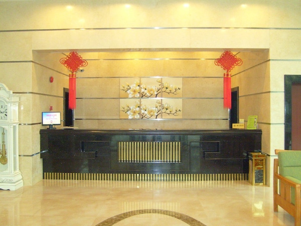 JinQin Holiday Hotel Shanghai