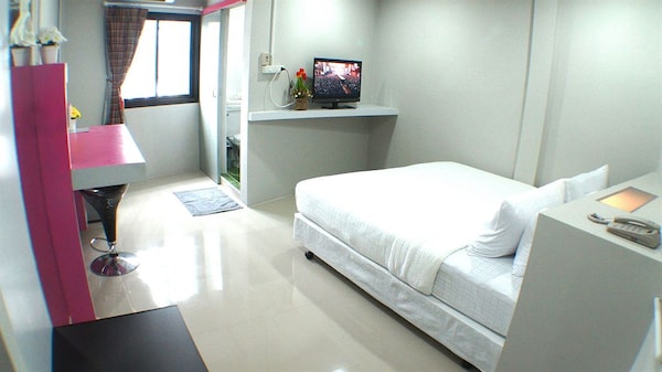 Ma Non Nont Hotel & Apartment