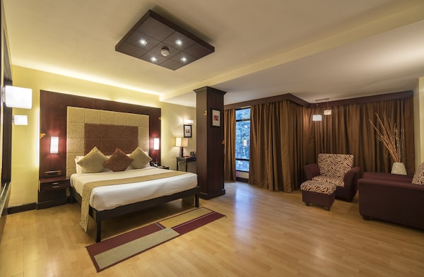 Hotel The Crown Bhubaneswar