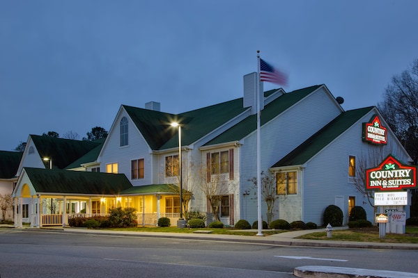Country Inn & Suites by Radisson, Richmond I-95 South, VA