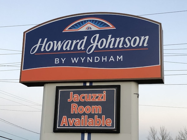 Howard Johnson Express Inn - Rocky Hill