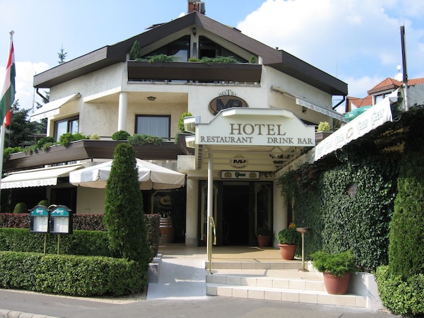 Hotel Molnár