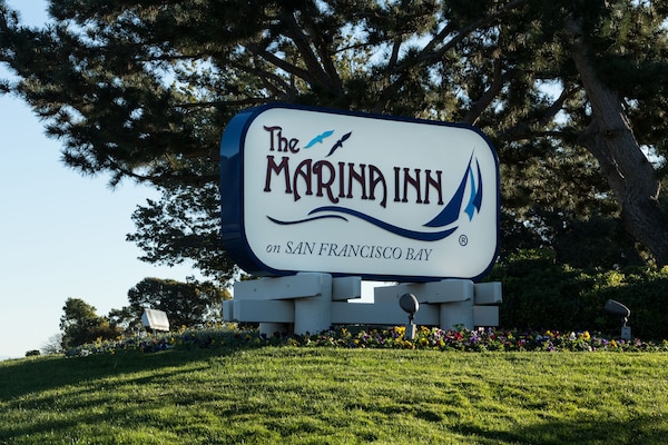 The Marina Inn On San Francisco Bay