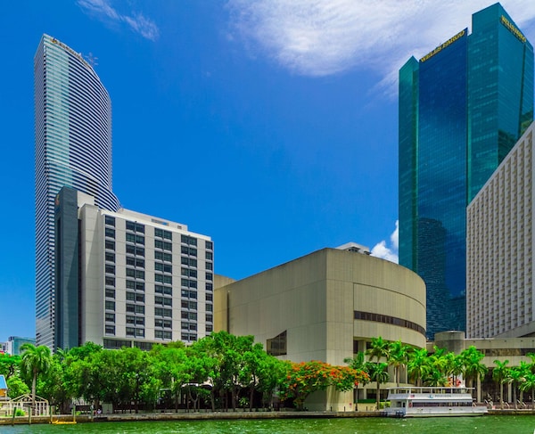 River Park Hotel Suites Port of Miami